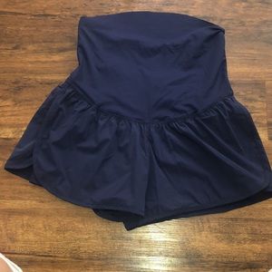 Navy blue maternity athletic shorts NWT